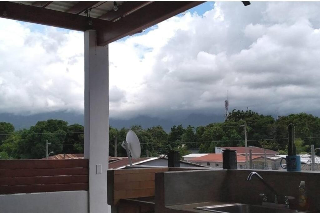 Cozy Townhouse & Terrace/Pool Apartment La Ceiba Exterior photo